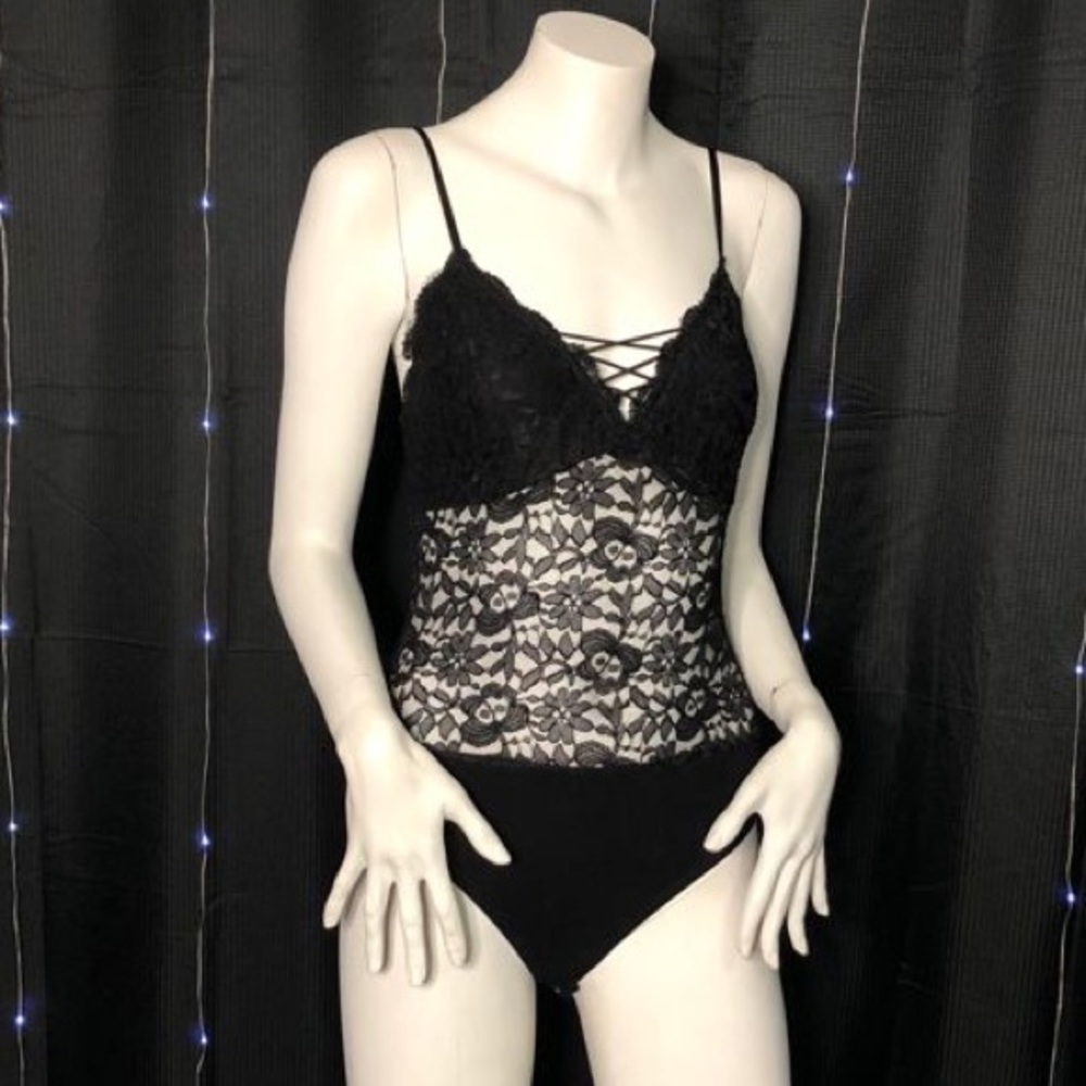 Guess Lace Body Suit